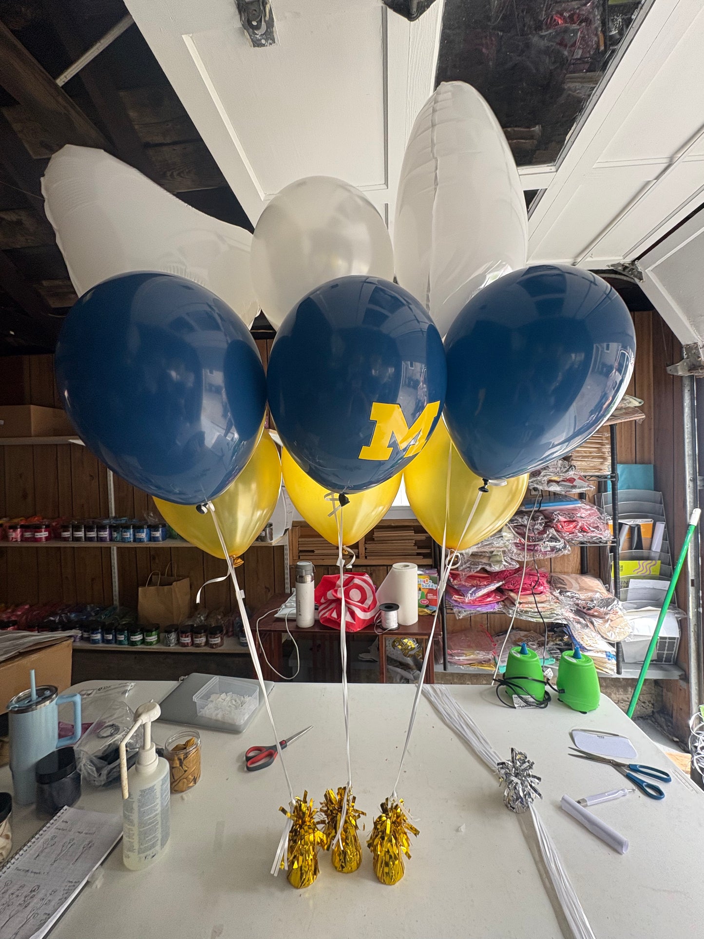 Build Your Own Balloon Bouquet
